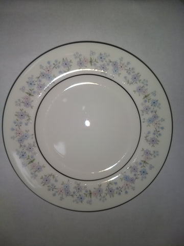 Carnation Salad plate by Royal Doulton