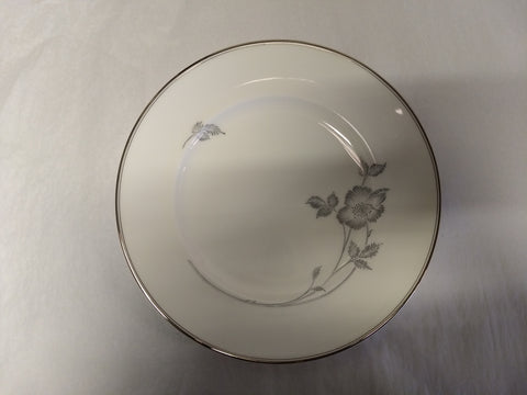 Biltmore Accent Plate by Royal Doulton