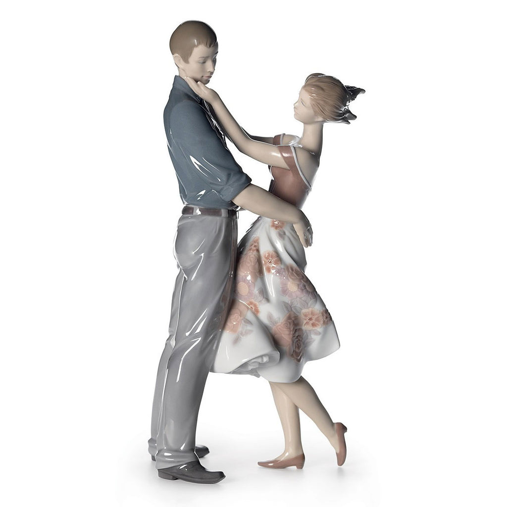 Lladro Happy Encounter Figurine