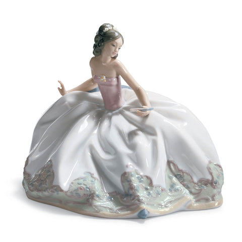 Lladro Flowers For Mommy Figurine