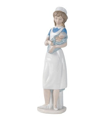 Nao by Lladro Love Is You And Me Figurine