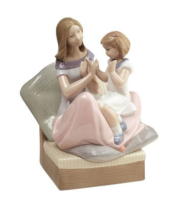 Nao by Lladro A Moment With Mommy Figurine