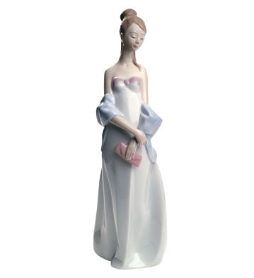 Nao by Lladro Truly In Love Figurine