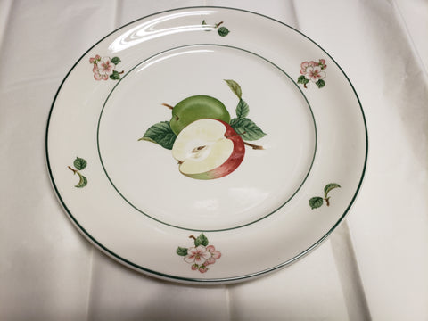Amersham Dinner Plate by Royal Doulton