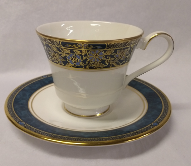 Biltmore Teacup & Saucer Set by Royal Doulton