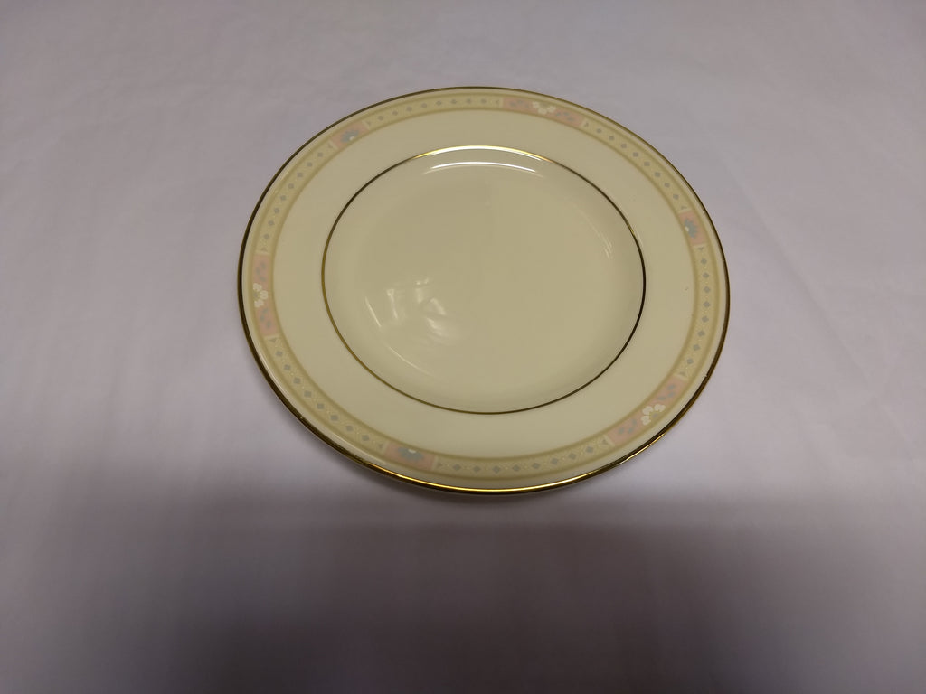 Cassandra Bread & Butter Plate by Royal Doulton