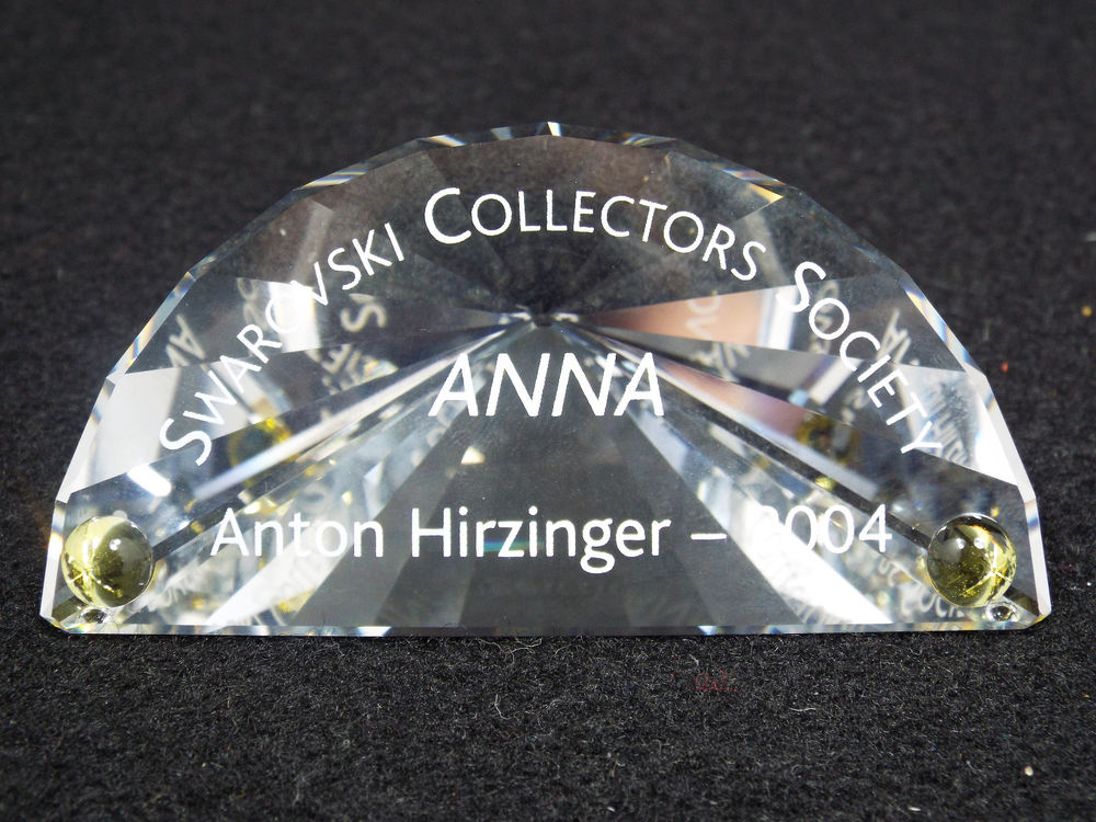 Swarovski Crystal 2004 Collectors Society Anna Plaque